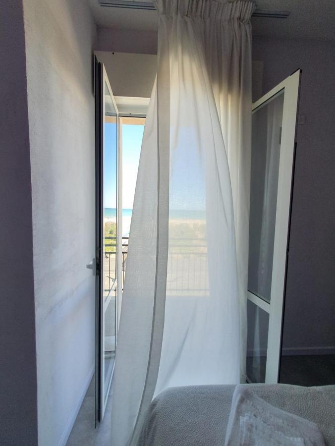 Hotel Crosal Ρίμινι Εξωτερικό φωτογραφία